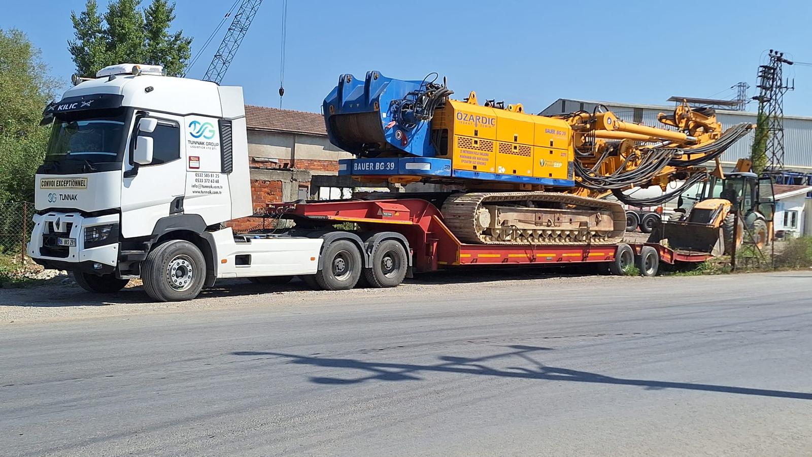 Fore Kazık ve Delici Makinaları Taşımaları · 13