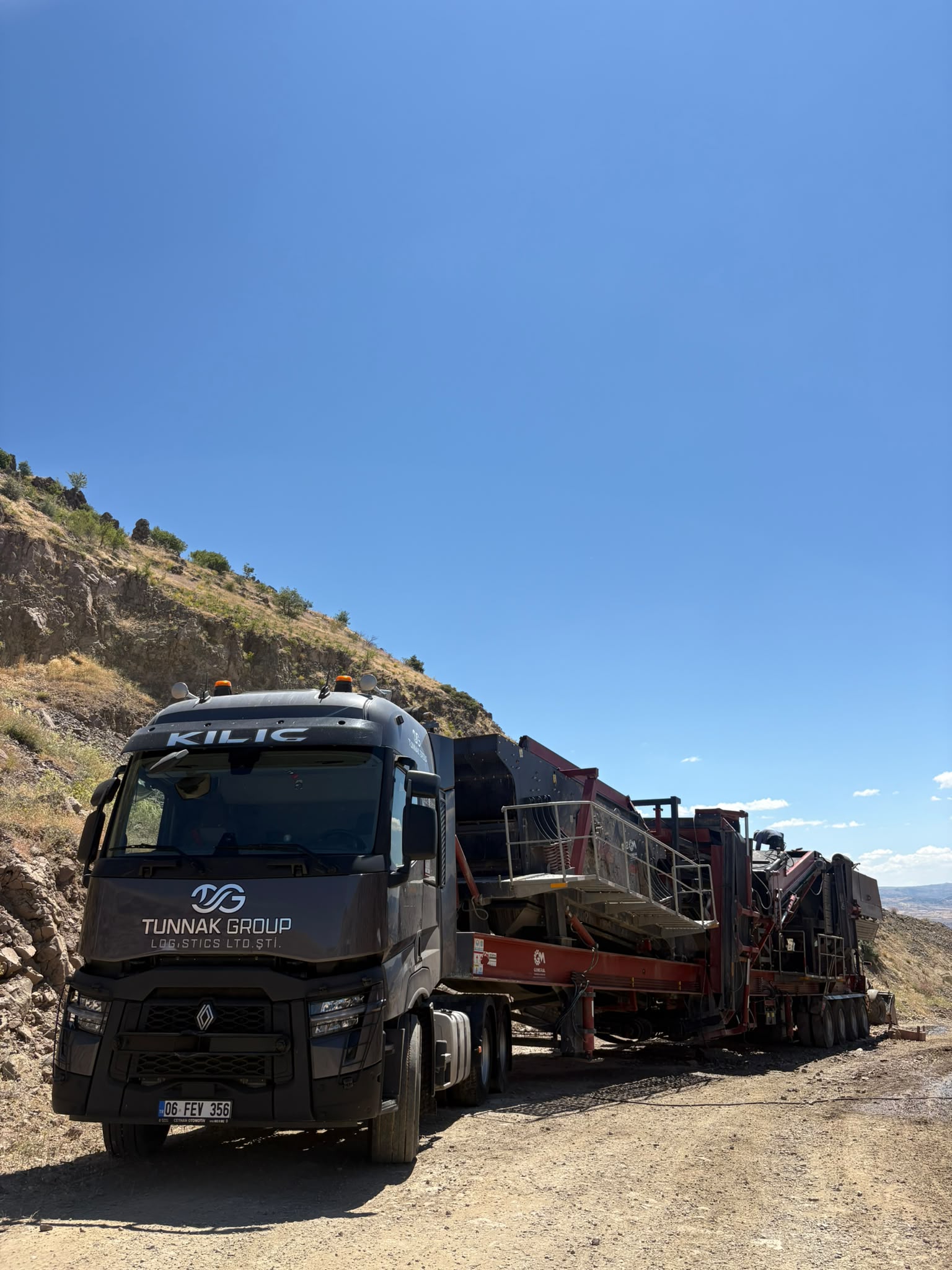 Mobil Santral ve Taş Kırma Makinası Taşımaları · 09
